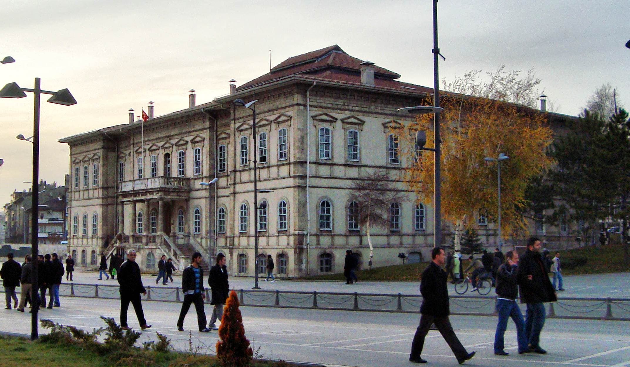 HALUK COMERTEL · CC BY 3.0