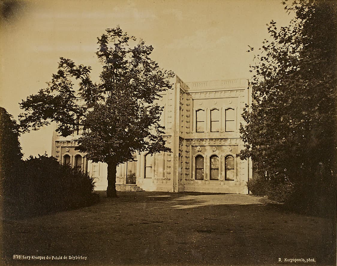 Sarı Köşk