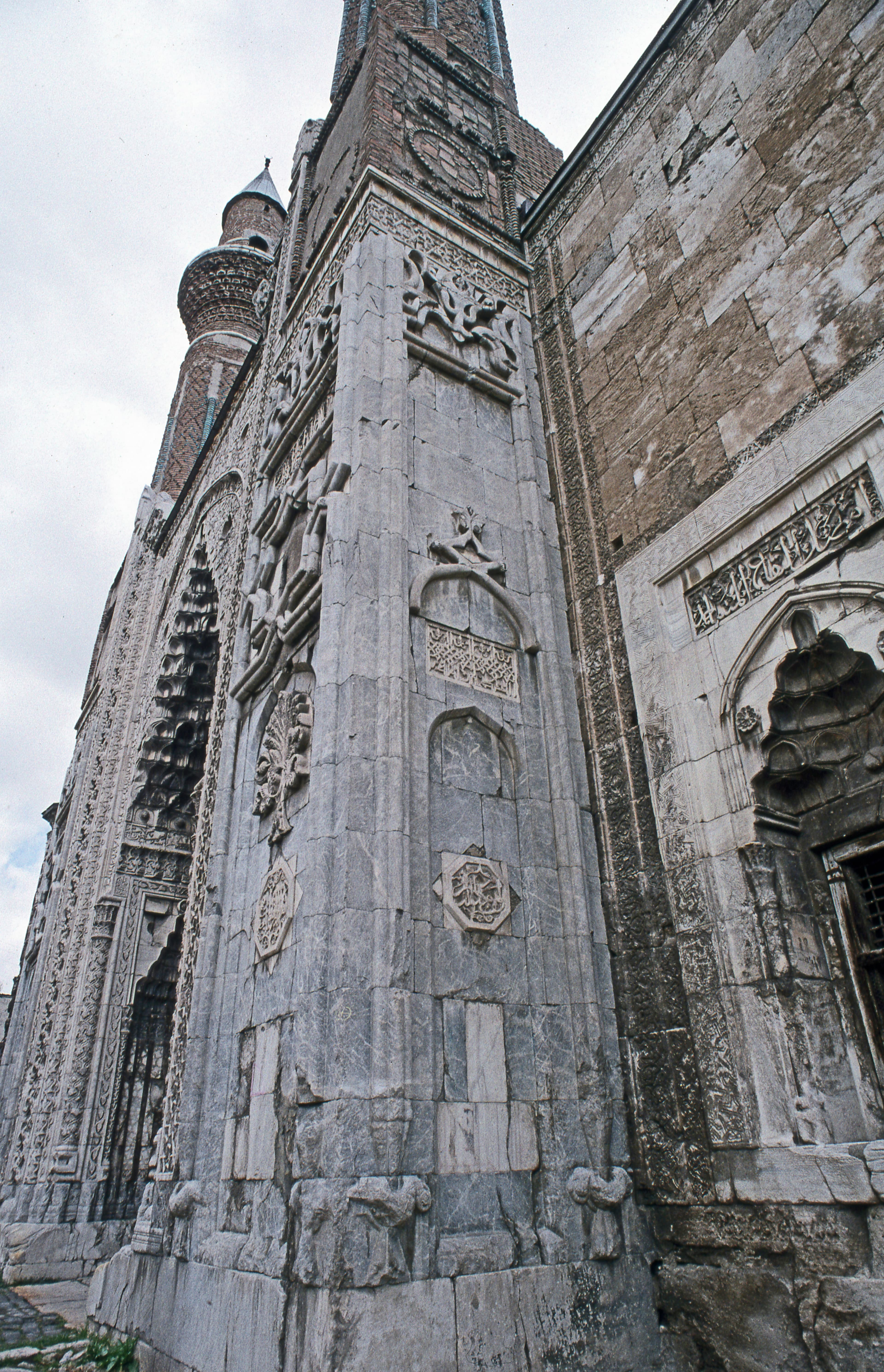 Gök Medrese